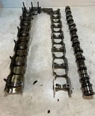 BMW 5 E60 E61 Camshaft 7551509