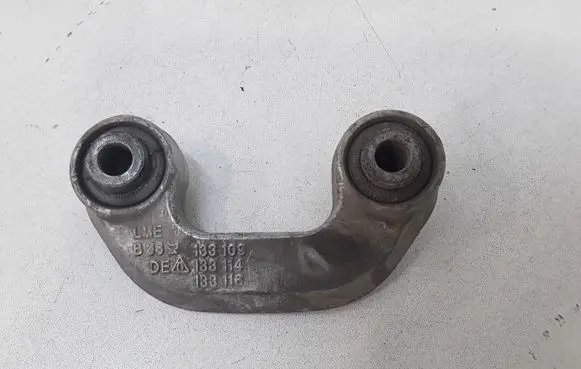 Volkswagen PASSAT B5.5 Front anti-roll bar/stabilizer link 133109
