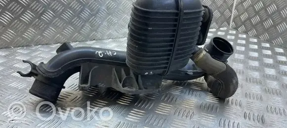 Audi Q5 SQ5 Intake resonator 8K0145832B