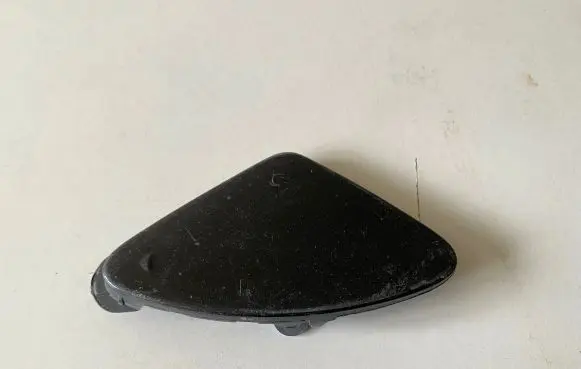 BMW 3 F30 F35 F31 Front tow hook cap/cover 7301914