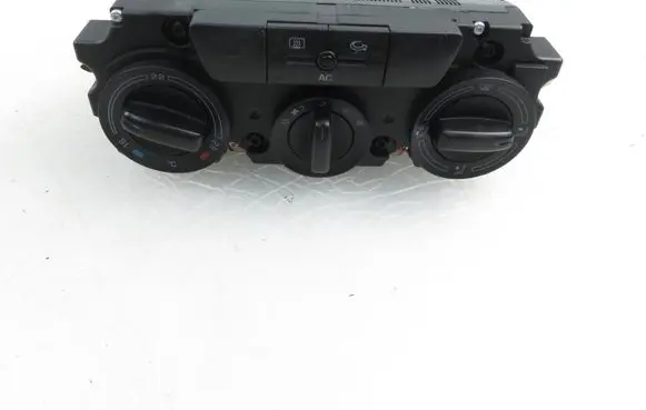 Skoda Octavia Mk2 (1Z) Interior fan control switch 