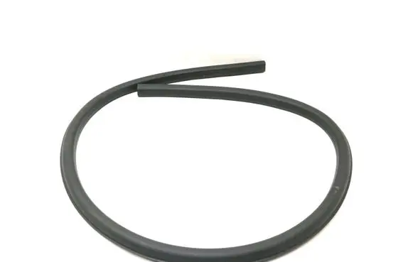 Audi A5 8T 8F Rubber seal front coupe door 8T0831707D