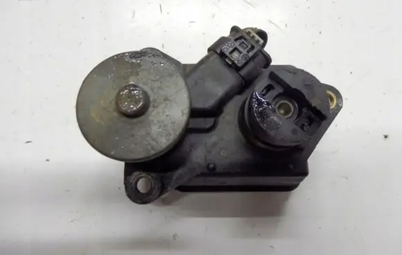 Mitsubishi Colt Intake manifold valve actuator/motor 038903145
