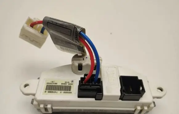 Mercedes-Benz GL X166 Coolant heater control valve T1015286S