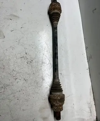 Volvo XC70 Rear driveshaft P30735647