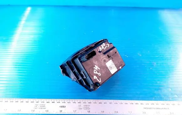 Hyundai Ioniq Air conditioner control unit module 86967G2500 191007