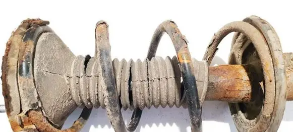 Toyota Avensis Verso Front coil spring