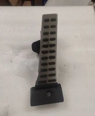 KIA Stinger Accelerator throttle pedal