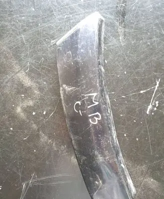 Mercedes-Benz E W124 Fender trim (molding) 1246901940