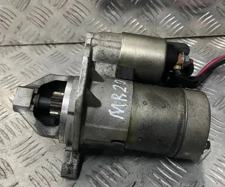 Nissan Qashqai Starter motor 23300EN20A MR20