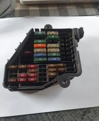 Audi A6 S6 C6 4F Fuse box set 8D1941824