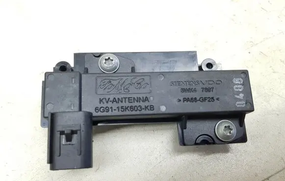Jaguar XF X250 Antenna control unit 8X23 3962 A