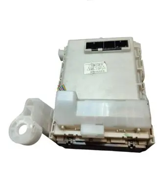 Toyota Avensis T270 Fuse box set 82730-05150-B