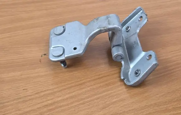 Mercedes-Benz E AMG W212 Tailgate/trunk/boot hinge A2127400237