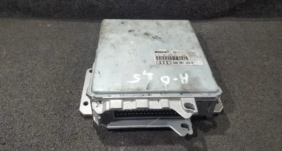 Audi A6 S6 C4 4A Engine control unit/module 0281001320 0281001321