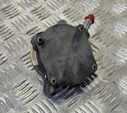 Mercedes-Benz C W204 Vacuum pump A64623003 X0116 A646230100