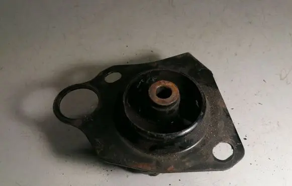 Toyota Prius (XW20) Gearbox mount 1237221110