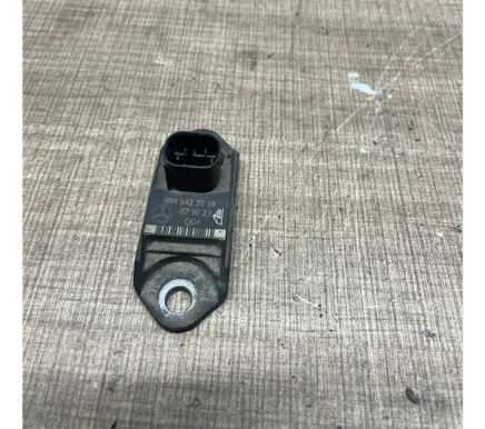 Mercedes-Benz S W220 Acceleration sensor 0045423518 07W23