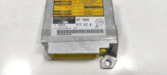 Lexus IS 220D-250-350 Airbag control unit/module 8917053110 0285001904