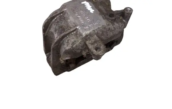 Engine mount bracket