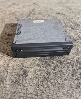 Navigation unit CD/DVD player