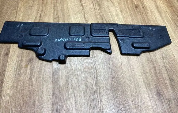 Mercedes-Benz C W205 Other trunk/boot trim element A2056932000