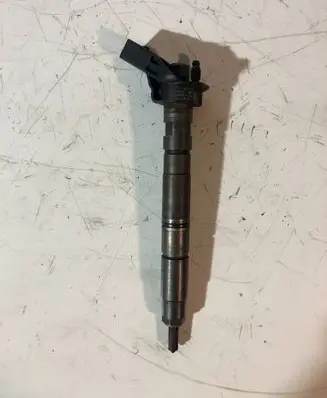 Audi A6 S6 C6 4F Fuel injector 059130277AJ 07070100772 0445115054