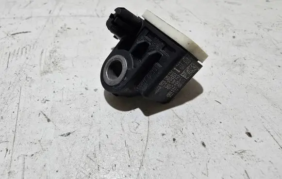 Porsche Cayenne (9Y0 9Y3) Airbag deployment crash/impact sensor 971907651 3774 210802601