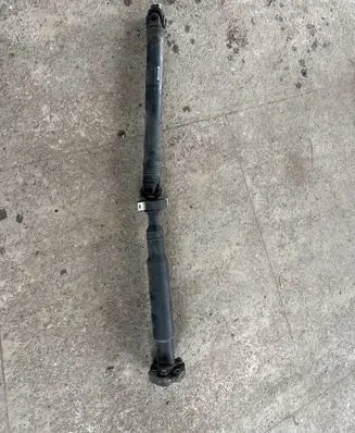 BMW X3 F25 Rear driveshaft/prop shaft 7589801