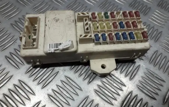 KIA Carnival Fuse box set 0k53b66730a