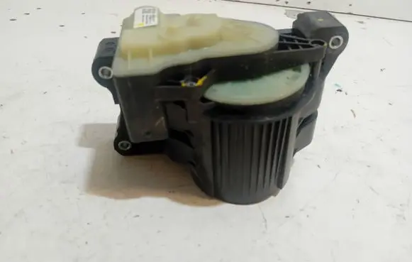 Tesla Model Y Other devices 1506859 BNH23209130961