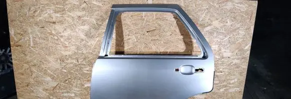 Cadillac SRX Rear door