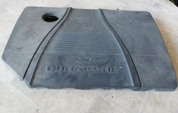 Ford Focus Engine cover (trim) 4M5GBA949AG