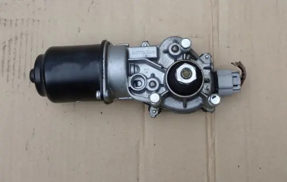 Mazda 2 Wiper motor