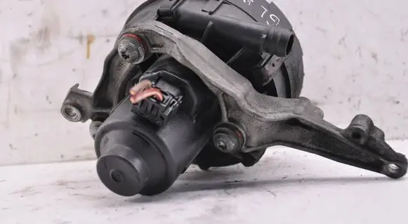 Mercedes-Benz GL X164 Secondary air pump A2721413540 A0001405885