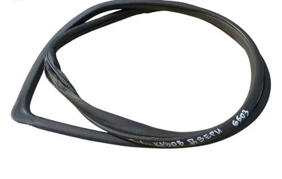 Honda Civic Rear door rubber seal (on body) 72815SMG00 72855SMGE02