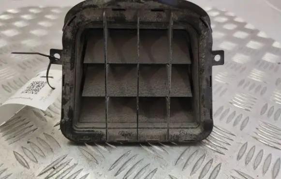 Audi A5 Sportback 8TA Trunk grilles 8K0819161C