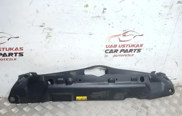 Toyota Corolla E120 E130 Radiator trim 5314102010B