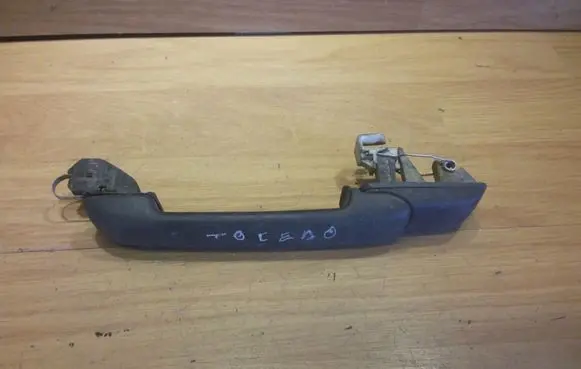 Seat Toledo I (1L) Rear door exterior handle