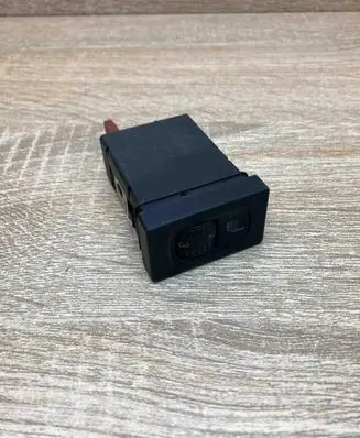 Volkswagen Golf IV Seat heating switch 3B0963563D