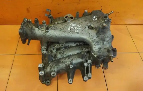 Mitsubishi Pajero Intake manifold SSACY 282A2