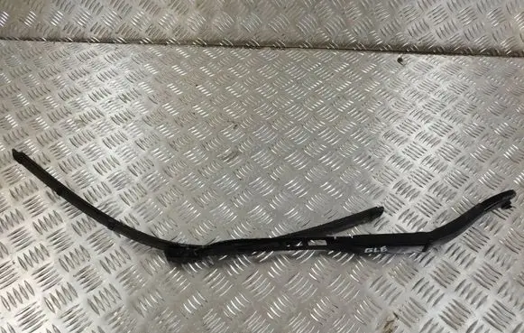 Mercedes-Benz GLE (W166 - C292) Windshield/front glass wiper blade 24029028