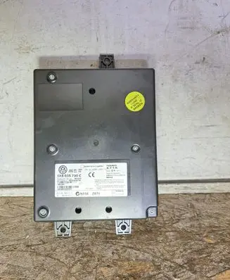 Volkswagen PASSAT B6 Bluetooth control unit module 1K8035730C