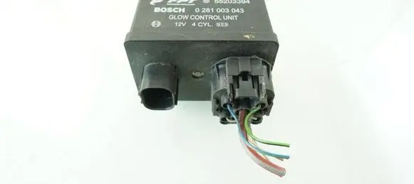 Glow plug pre-heat relay