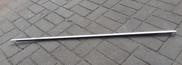 Opel Insignia A Front door glass trim molding 13228107