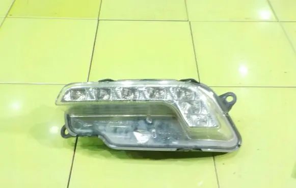 Mercedes-Benz E C207 W207 LED Daytime headlight A2128200756 DRL