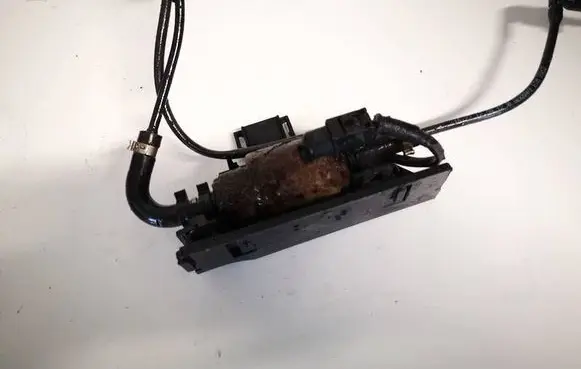 Volkswagen Golf V Webasto circulation pump for autonomous heater 1k0201607af 1k0201607
