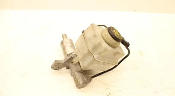 BMW 7 F01 F02 F03 F04 Master brake cylinder 32666324