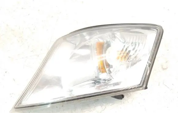 Mazda MPV Front indicator light P2015 P3864
