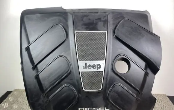Jeep Grand Cherokee Engine cover (trim)